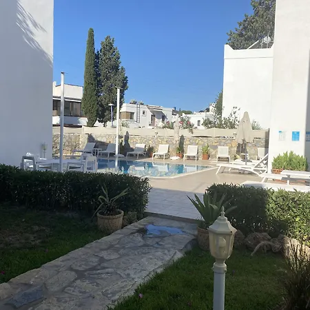 Canna Garden - Adult Only Hotel