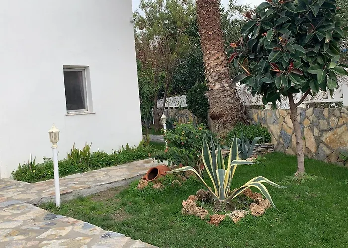 Canna Garden - Adult Only Gumbet