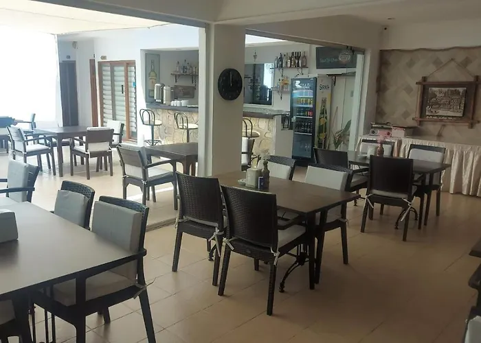 Hotel Canna Garden - Adult Only 4*