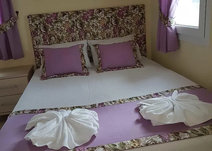 Canna Garden - Adult Only Hotel