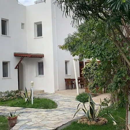 Canna Garden - Adult Only Hotell 2*
