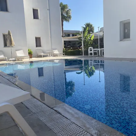 酒店 Canna Garden - Adult Only 4*