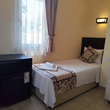 Canna Garden - Adult Only Hotel