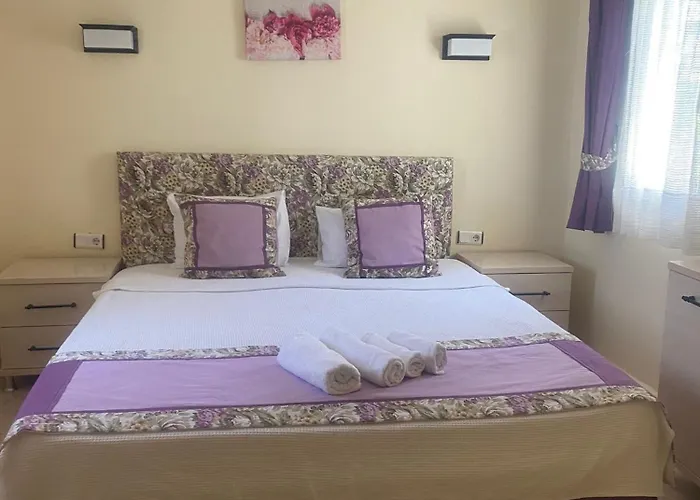 Canna Garden - Adult Only Hotel