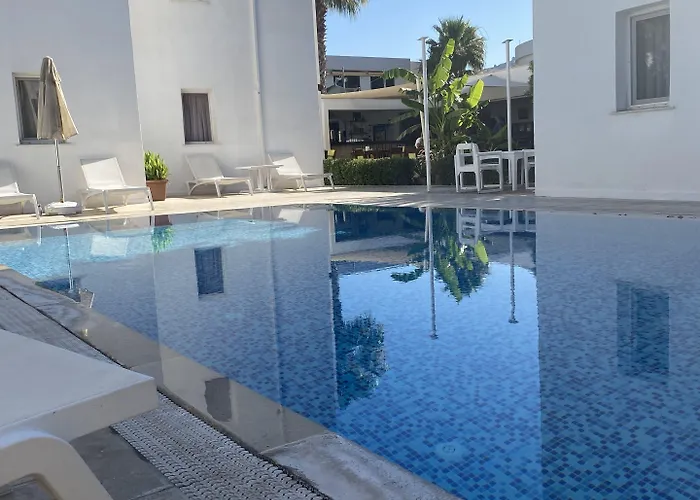 فندق Canna Garden - Adult Only 4*